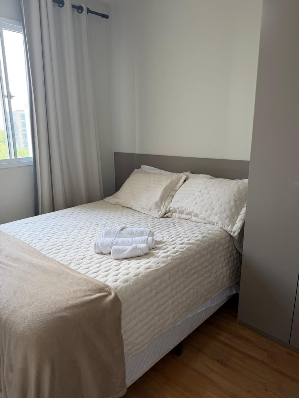 Laguna Airbnb 1706B - vista Palácio Tangará Apartment in Sao Paulo City