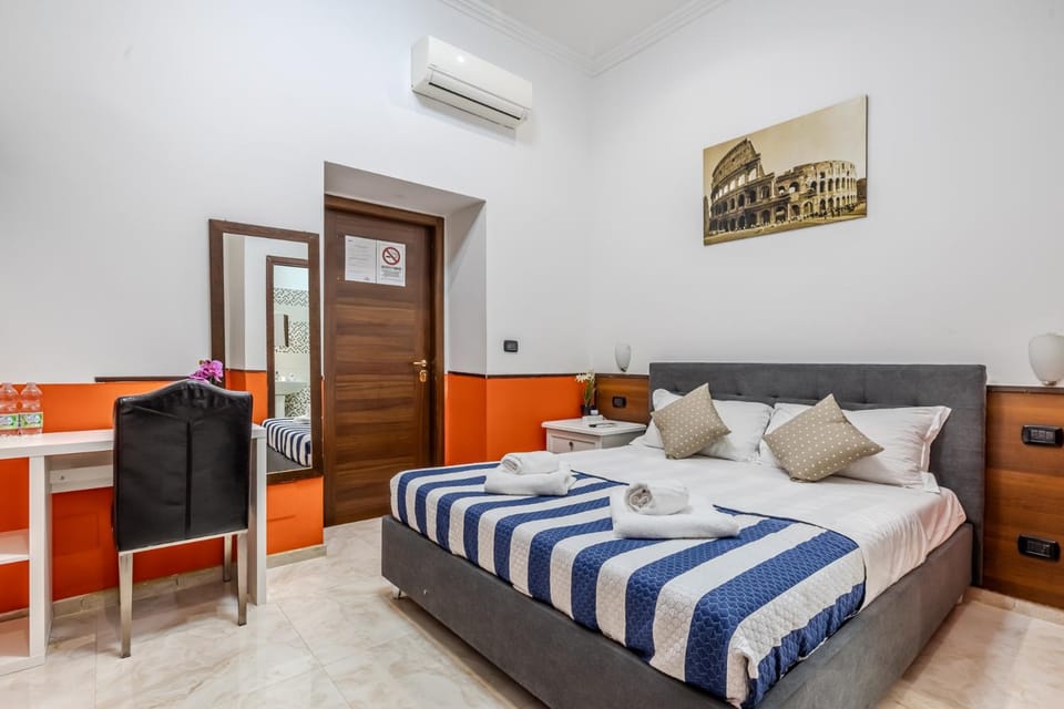 Bed, Bedroom, air conditioner