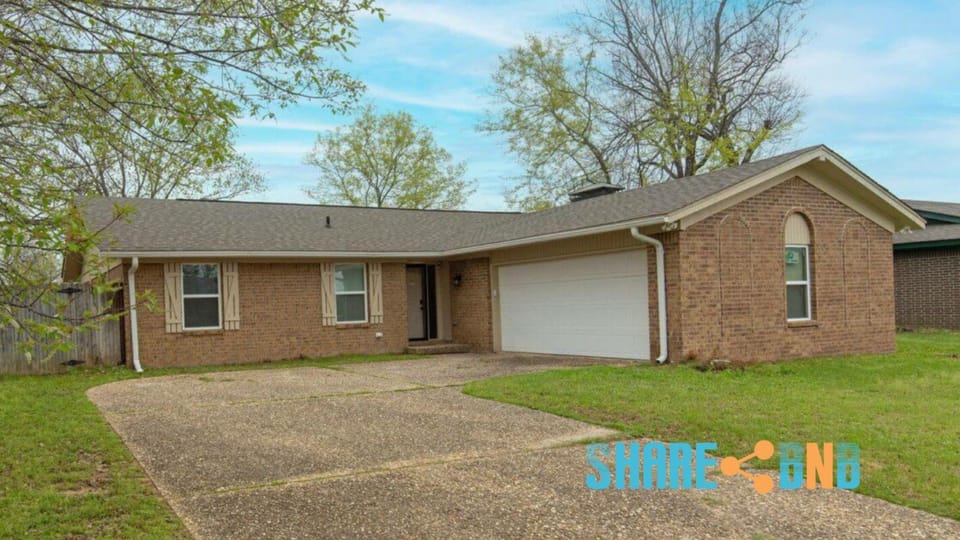 3BR Corporate & Crew Stay House in Little Rock