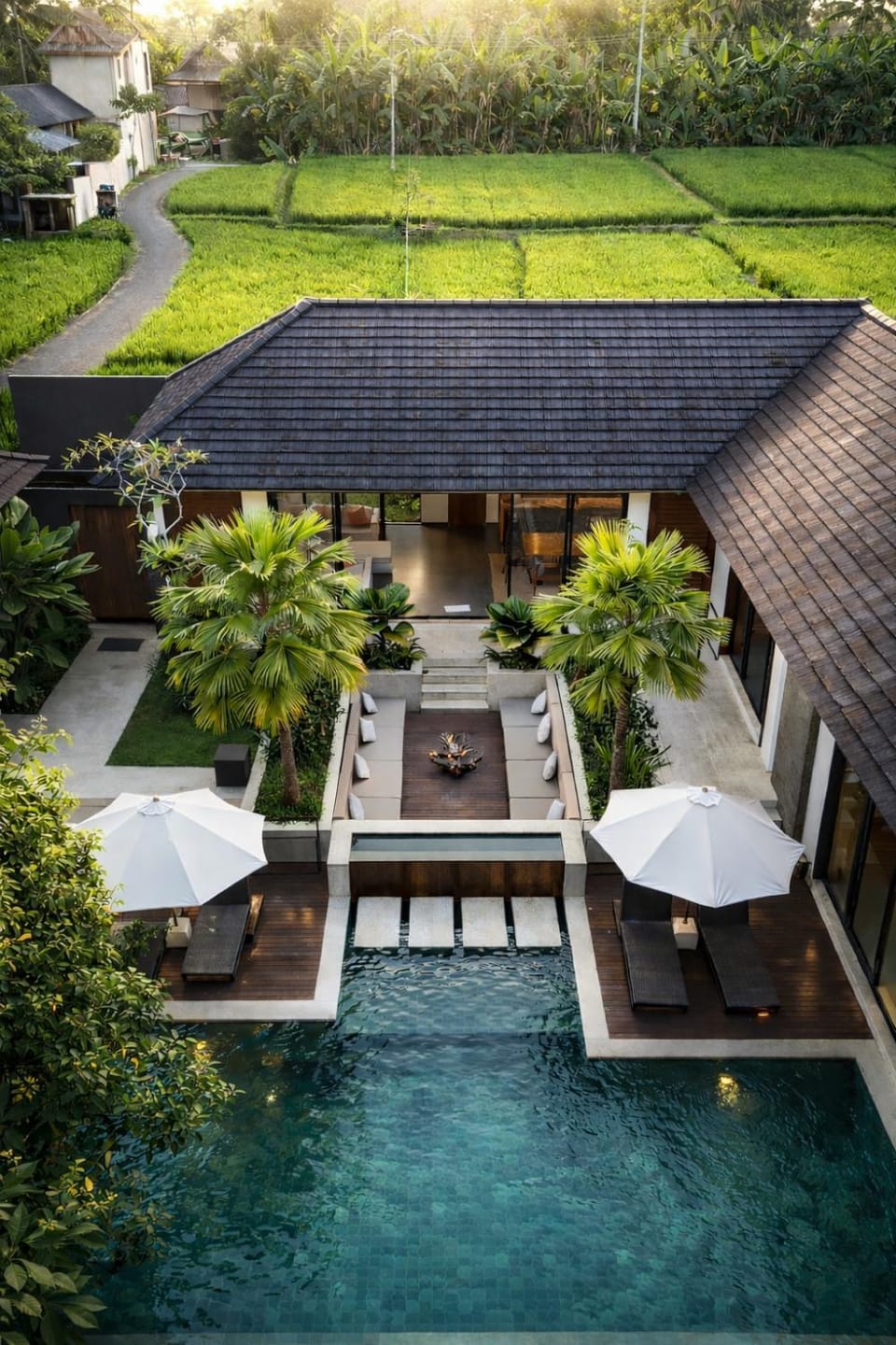 Property building, Swimming pool