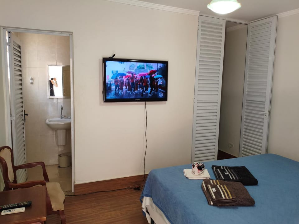 TV and multimedia, Photo of the whole room