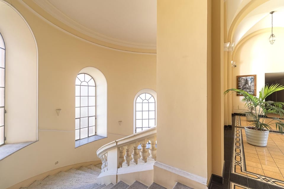 Inner courtyard view