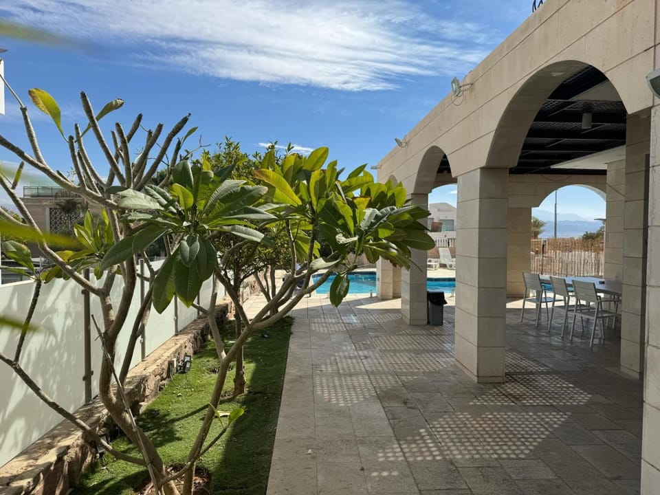 Garden, Balcony/Terrace