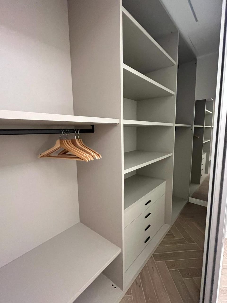 Bedroom, wardrobe