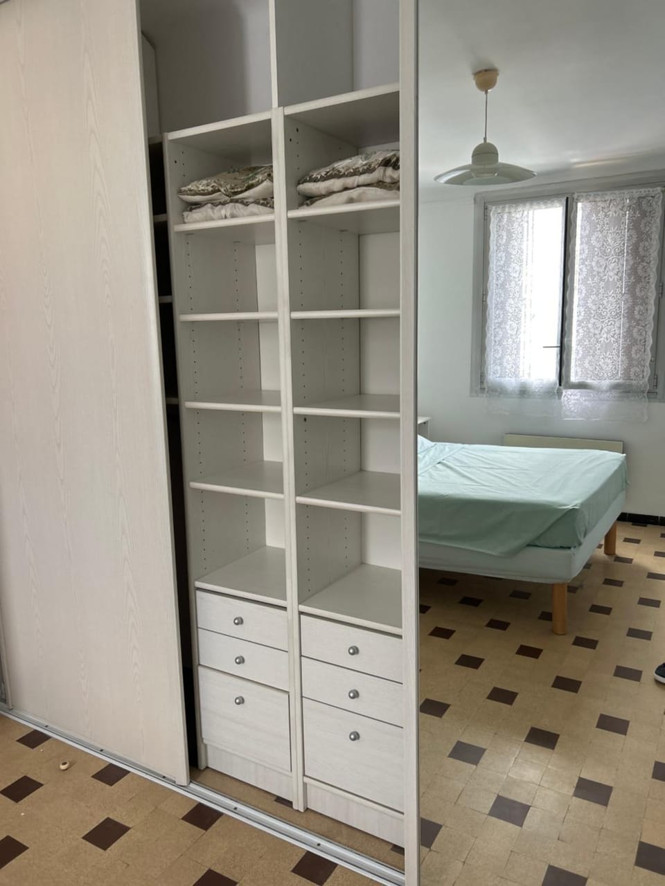 wardrobe