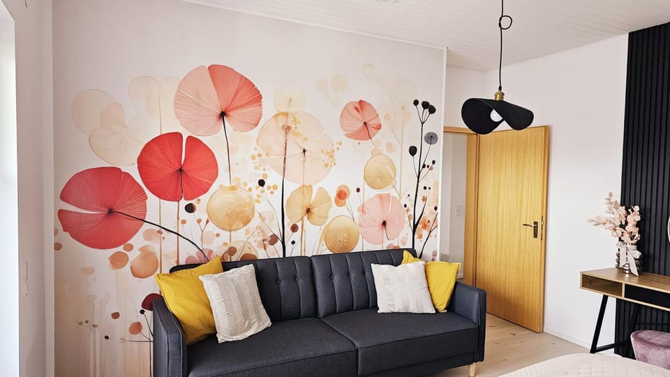 Seating area, Bedroom