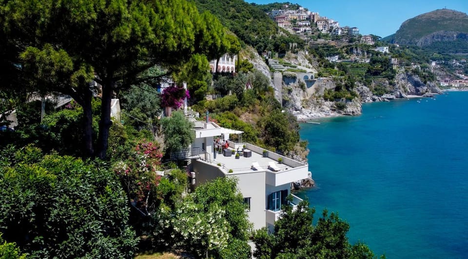 Villa Il Carrubo - Amalfi Coast Villa in Campania