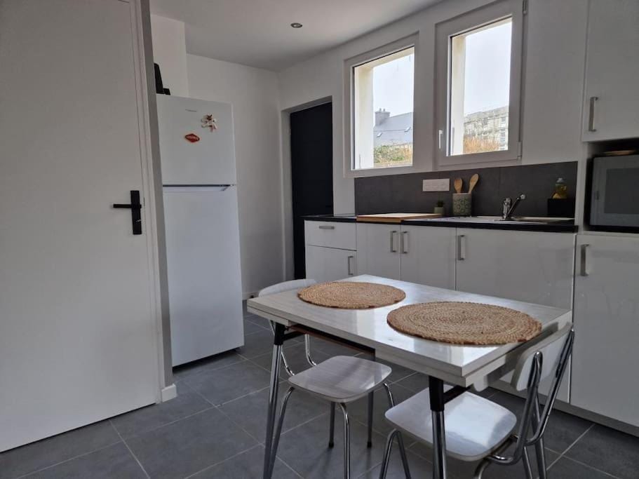 Le 4.02 appartement proche du centre Apartment in Lannion