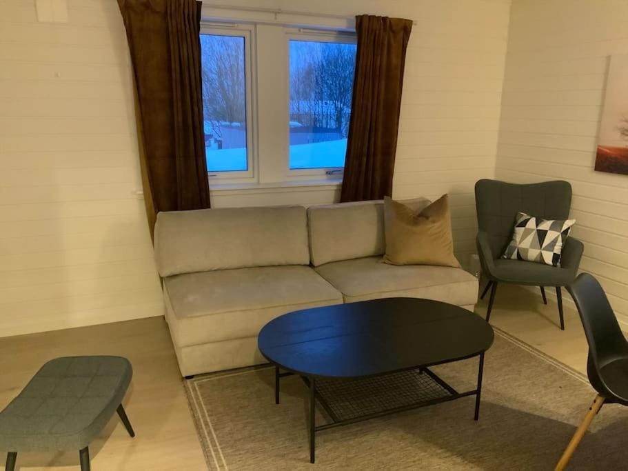 Sentralt beliggende leilighet ved Fjellheisen - Tromsø Apartment in Tromso