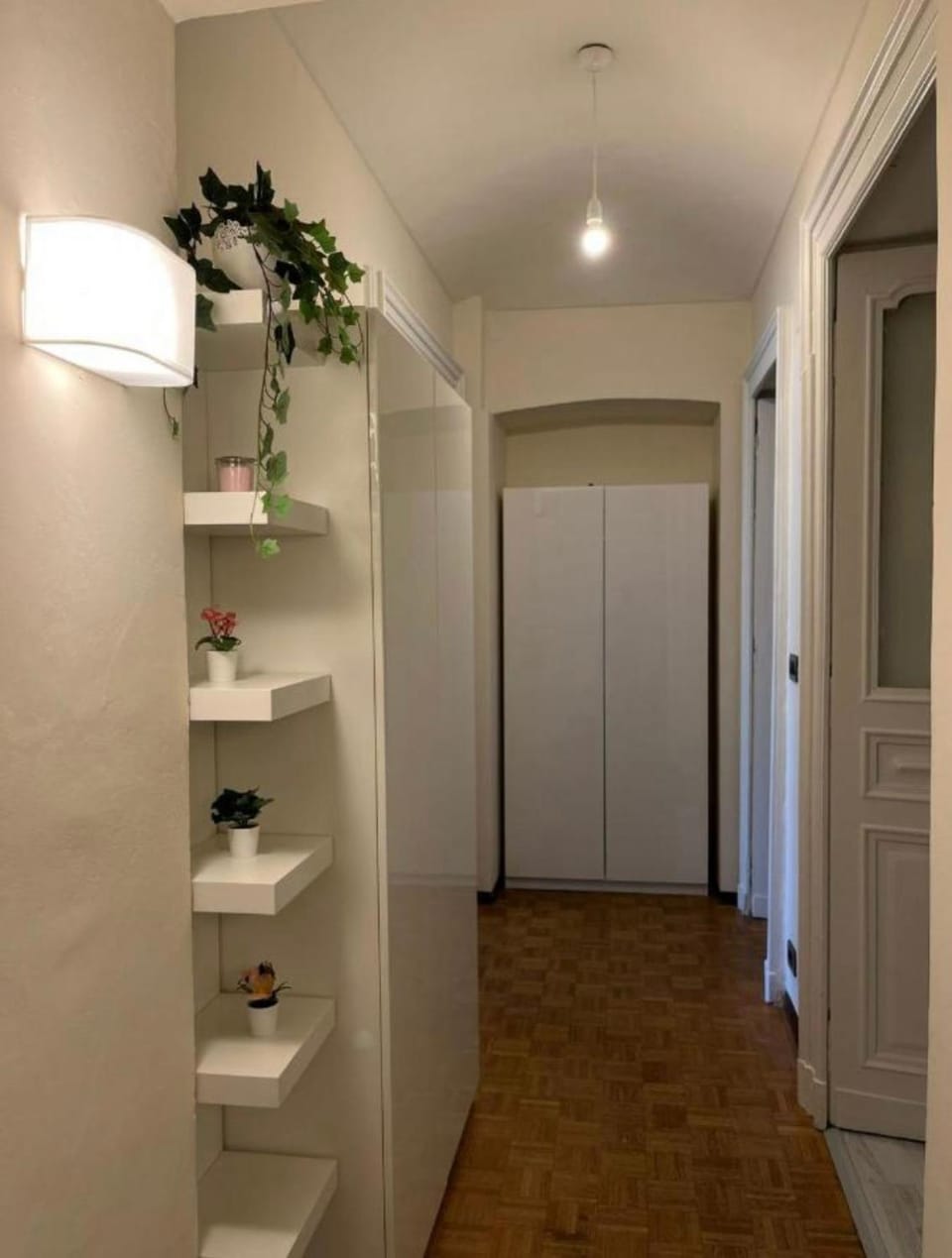 Homely Classic Flat in City Center close to Metro & Station Apartment in Turin