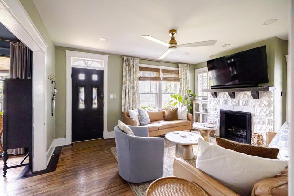 Nashville Fatherland Cottage Country House in East Nashville