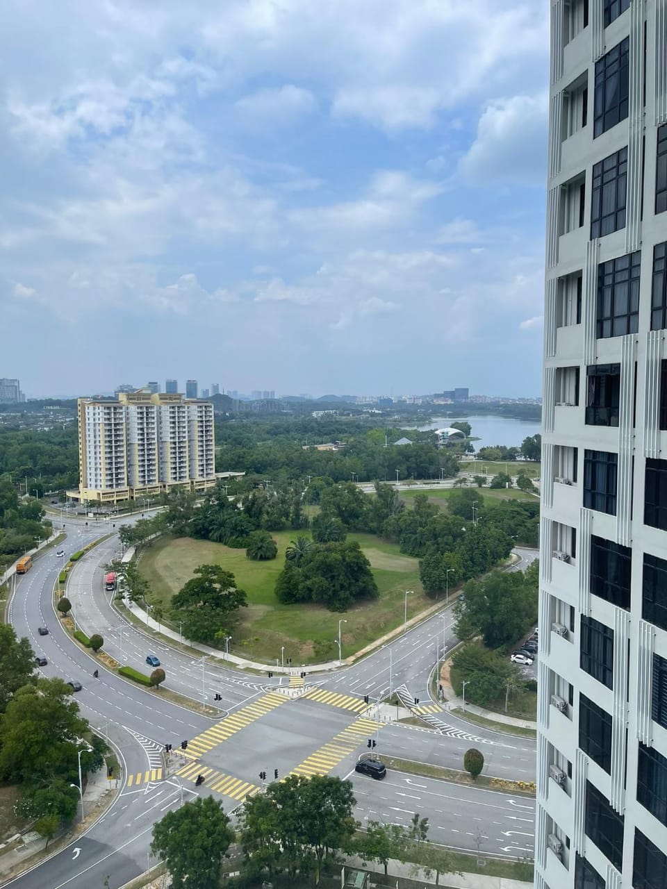 Non Smoking Theda Antara Putrajaya with Wifi Coway Apartment in Putrajaya
