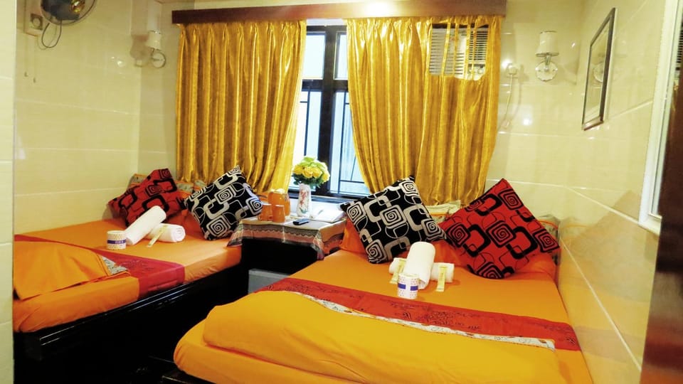 Other, Photo of the whole room, Decorative detail, Bedroom