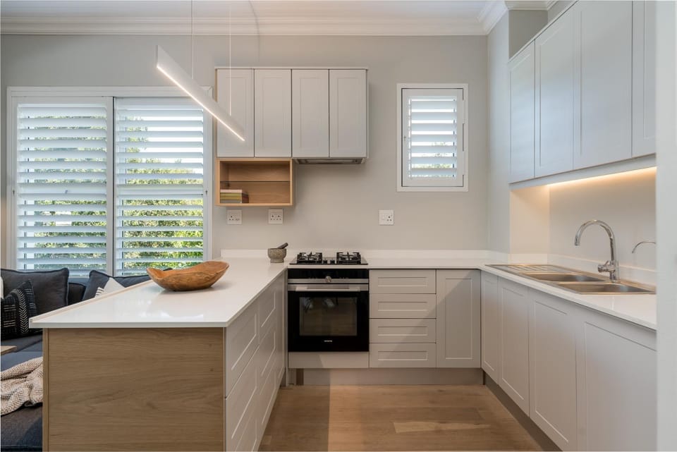 Kitchen or kitchenette, dishwasher, pet friendly, stove