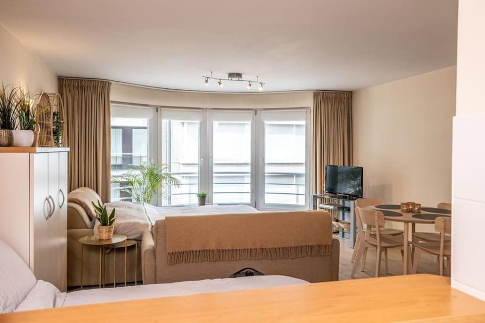 Top studio Knokke bij zeedijk! Apartment in Knokke-Heist