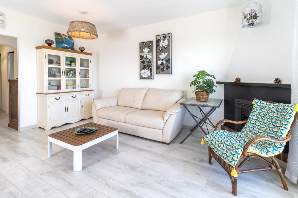 Fener de Dalt 90 - Apartamento con vistas Apartment in Alt Empordà