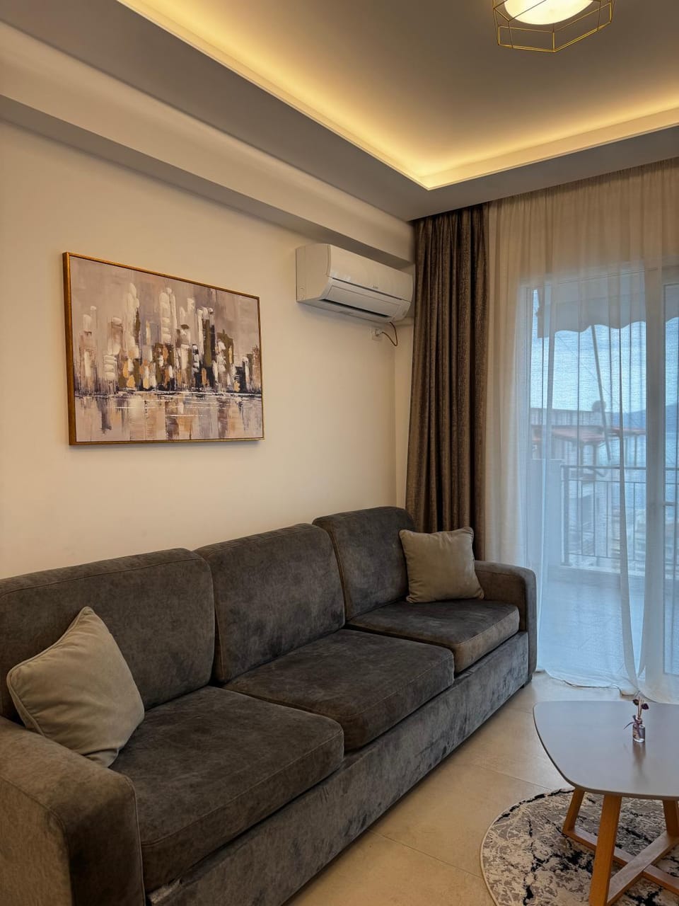 Living room, Seating area, air conditioner
