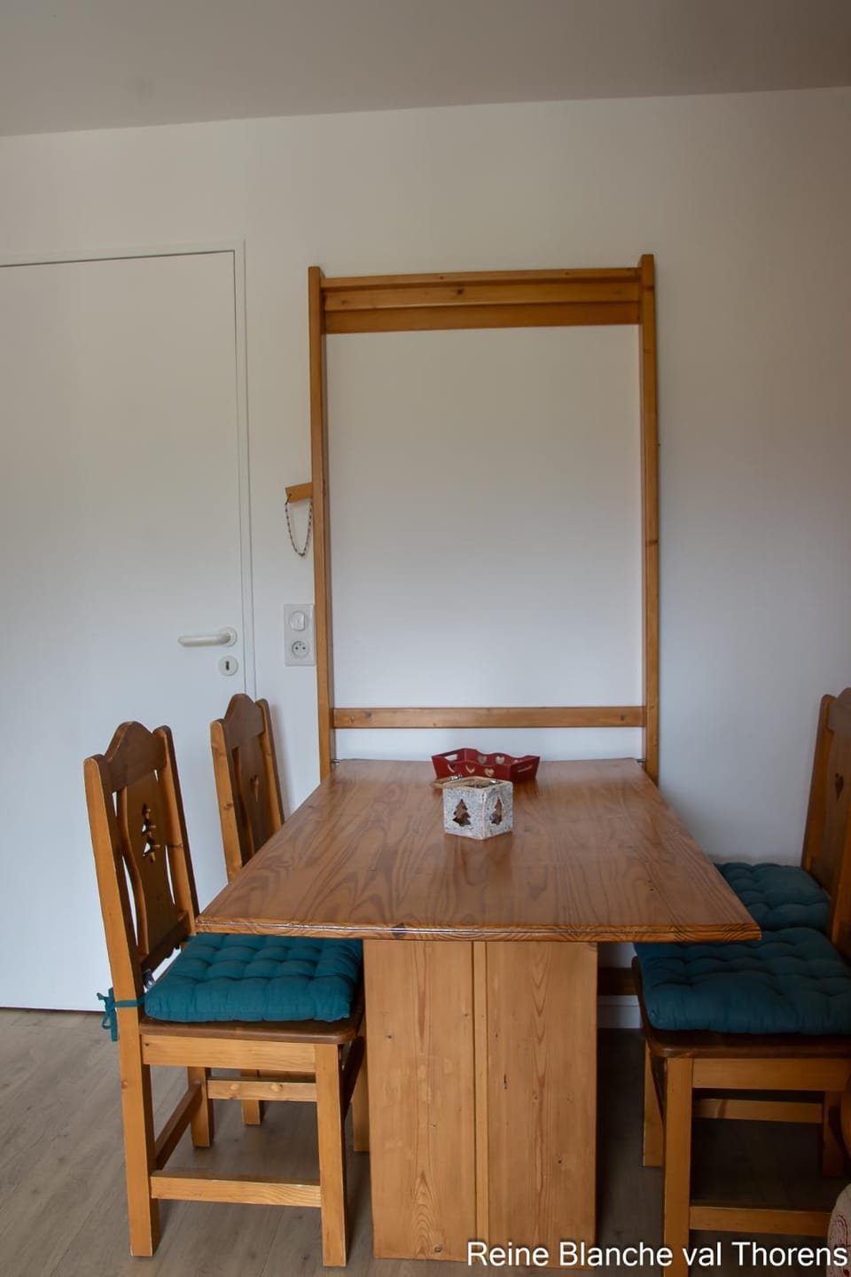Val Thorens balcon plein sud Apartment in Les Allues