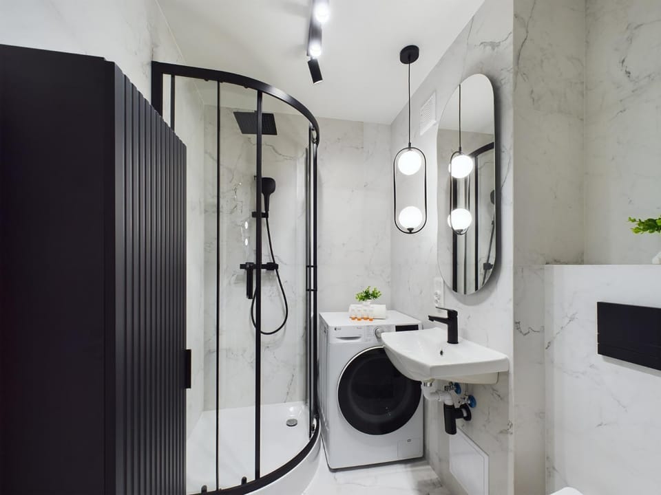 Shower, Bathroom, washing machine