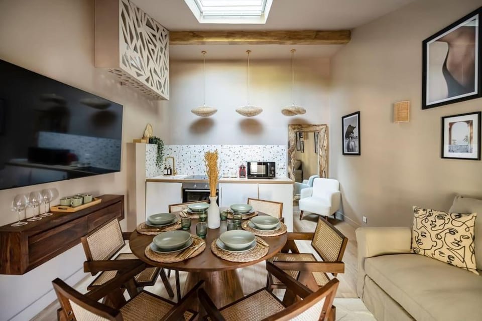 PAVILLON EDEN House in Paris