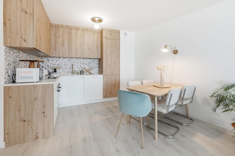 Appartement Neuf - Grande Terrasse & Parking Privé Apartment in Vannes