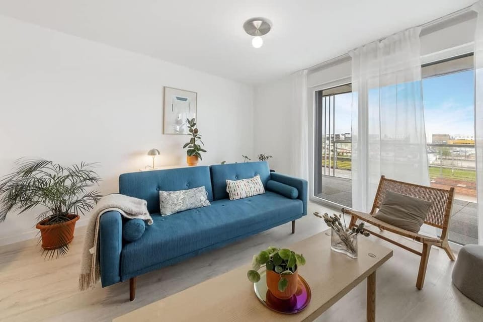 View (from property/room), Balcony/Terrace, Living room, Seating area