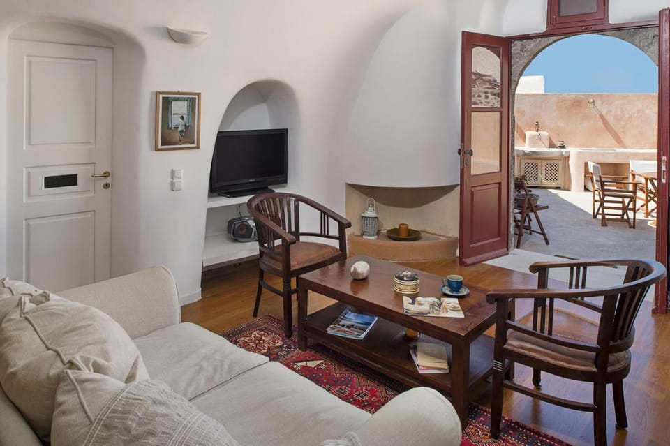 Patio, Living room, Seating area