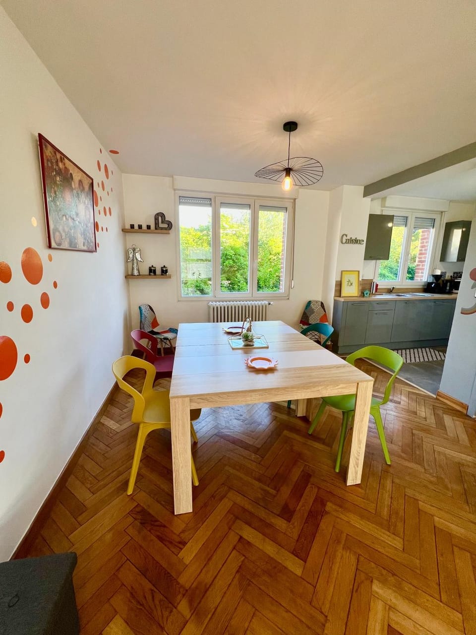 Centre ville 2 chambres 4 voyageurs Tarif long séjour Apartment in Valenciennes