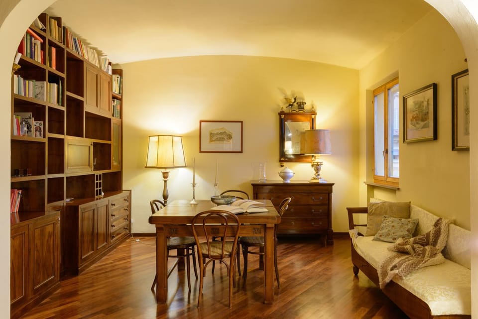 Library, Living room, Seating area, Dining area, hair dresser