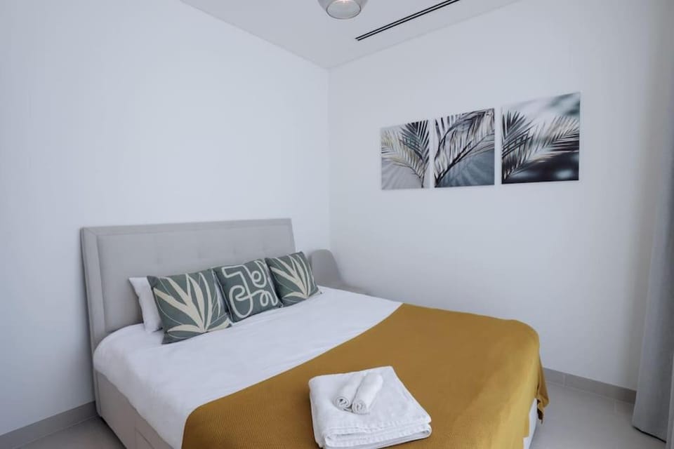 Stylish 2 bedroom apartment in Sobha Hartland Apartment in Dubai
