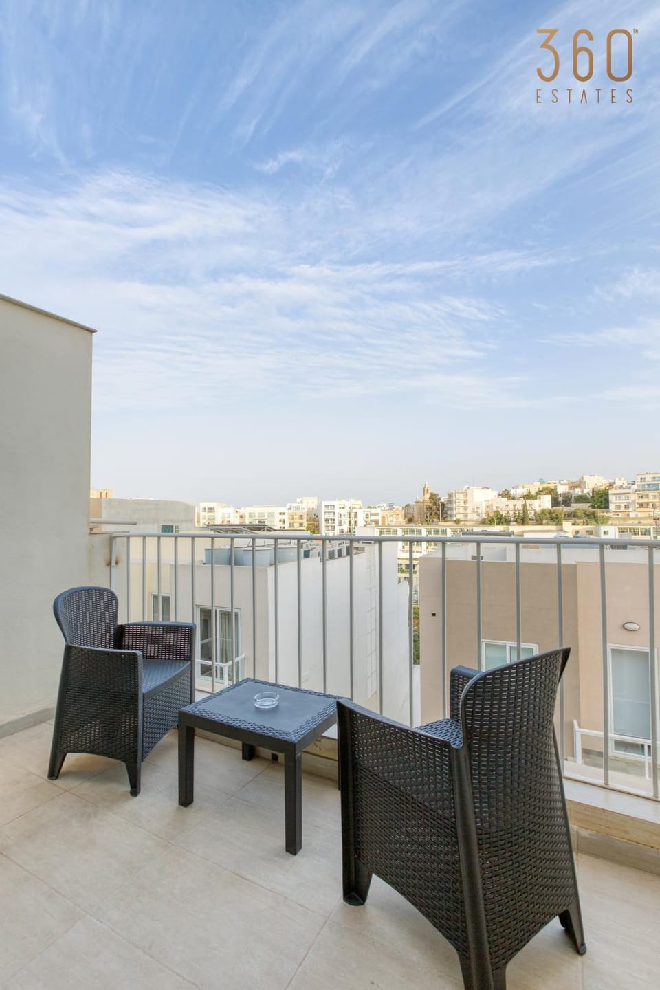 Balcony/Terrace, Living room, City view