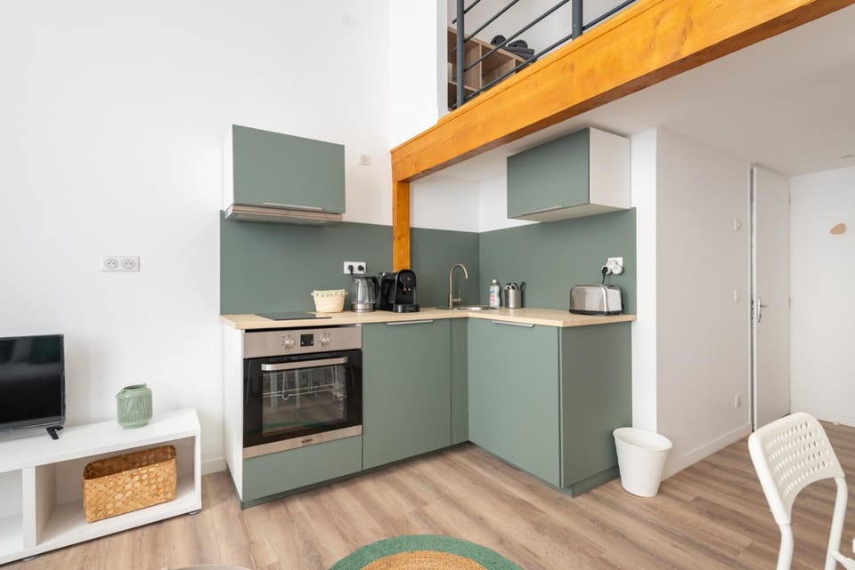 Coffee/tea facilities, Kitchen or kitchenette, minibar, pet friendly, stove, toaster