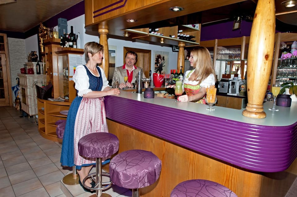 Lounge or bar