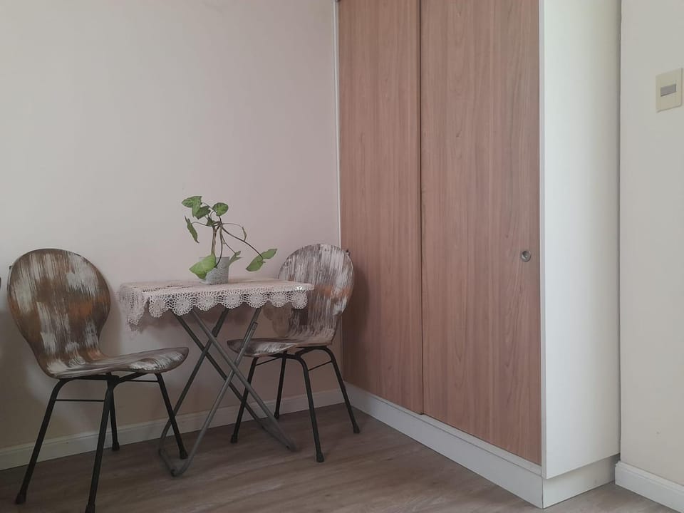 Photo of the whole room, wardrobe