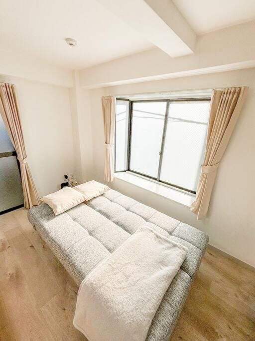 ゲストルーム上野桜木(上野駅and日暮里駅) Apartment in Japan