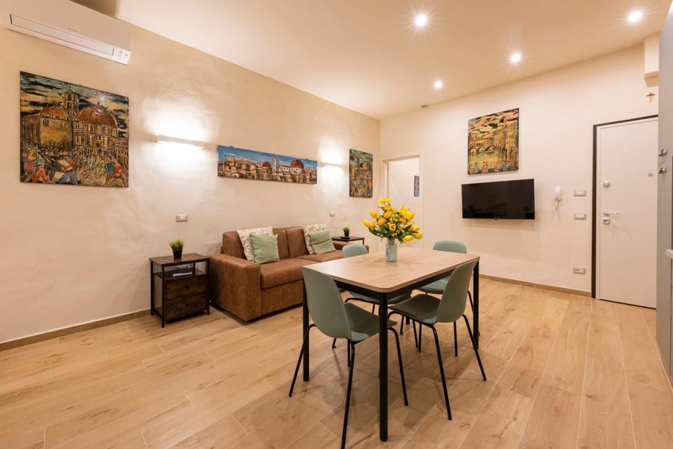 TV and multimedia, Dining area
