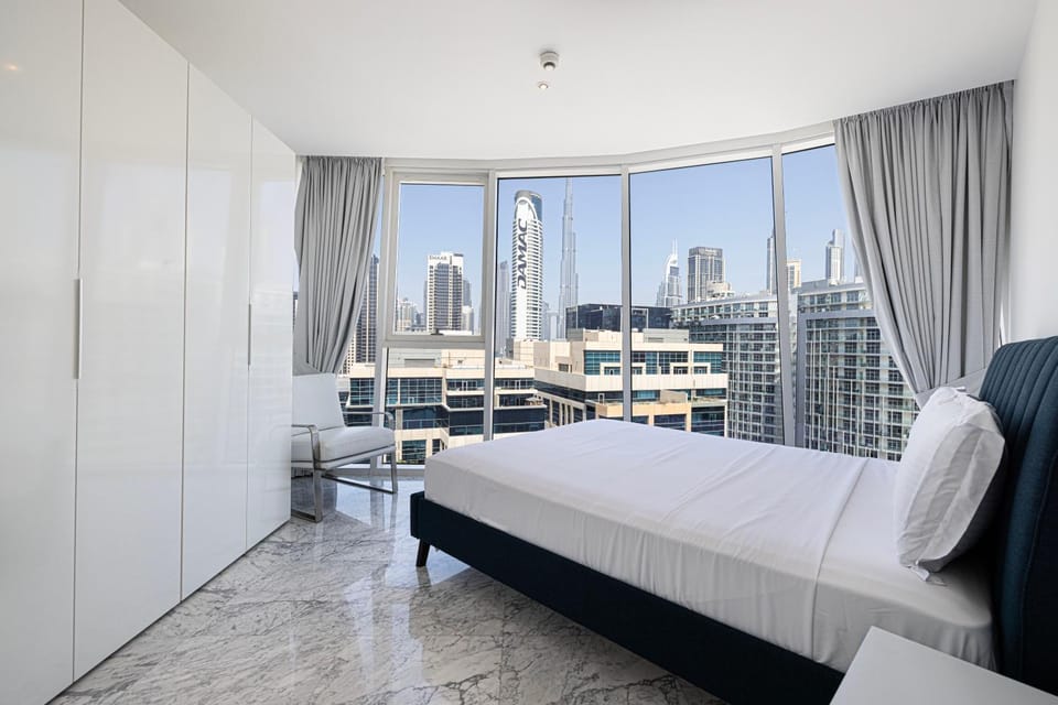 Bed, View (from property/room), Photo of the whole room, Bedroom, City view