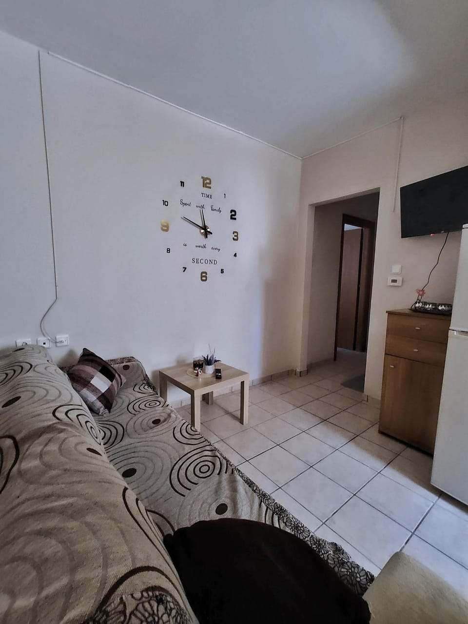 TV and multimedia, Living room, Photo of the whole room, Seating area