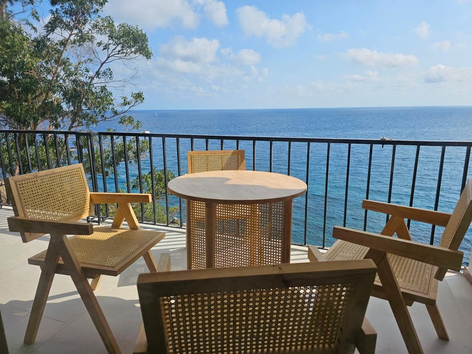View (from property/room), Balcony/Terrace, Sea view