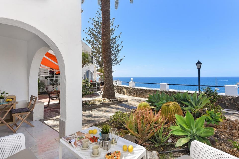 Day, Balcony/Terrace, Dining area, Sea view