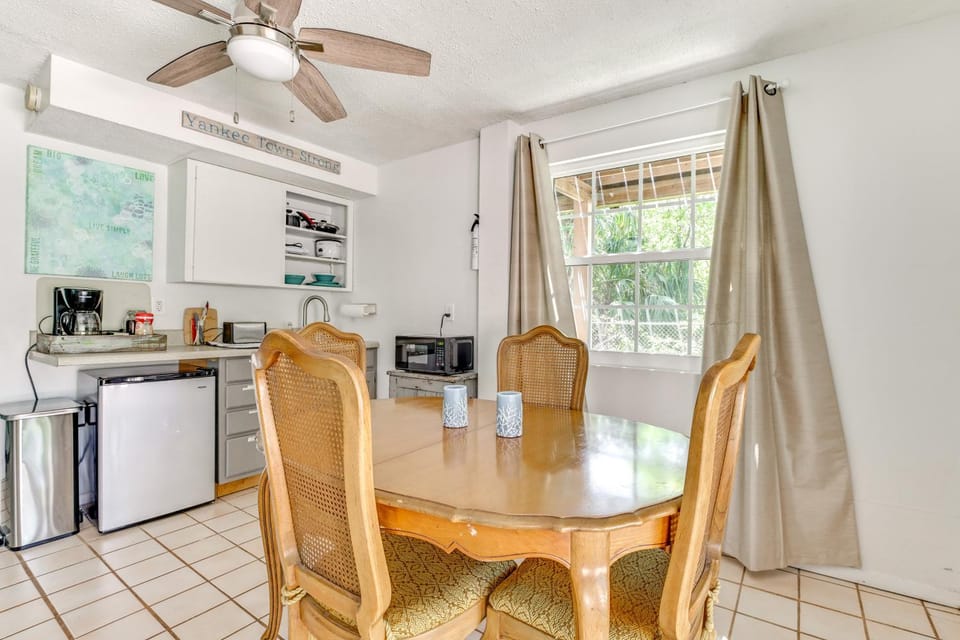 Shared Dock & Fire Pit: Withlacoochee River Gem! Apartment in Florida