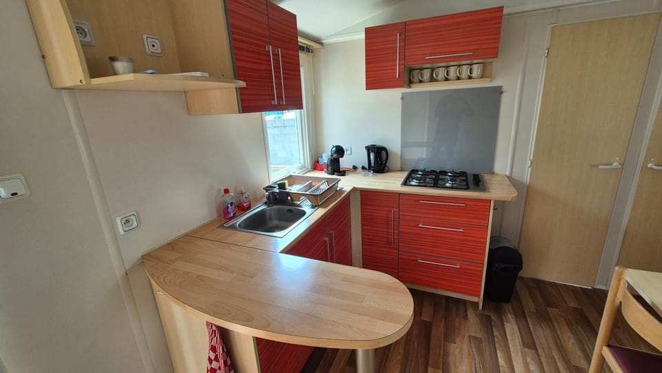 MOBILE-HOME AC CLIM prox Europapark et Rulantica Campground/ 
RV Resort in Ortenau