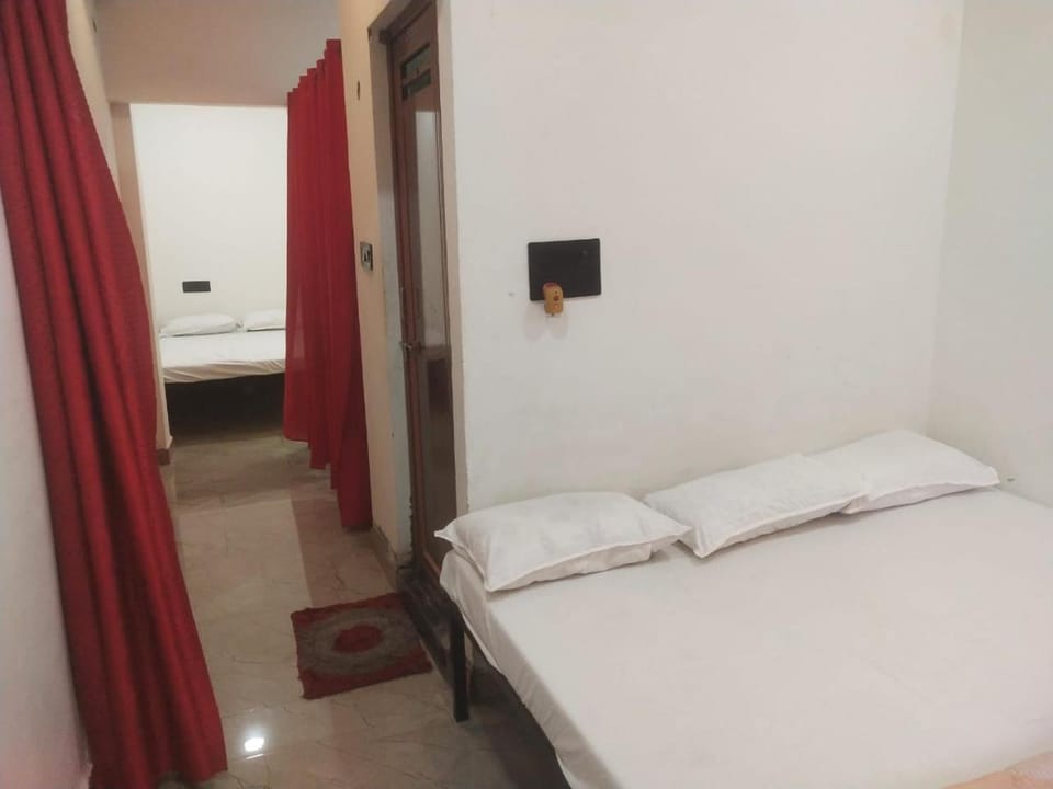 Maa yatri niwas home stay Vacation rental in India