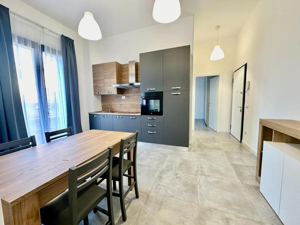 Kitchen or kitchenette, Dining area, pet friendly, stove