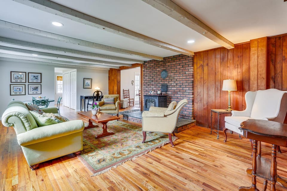 Historic Farmhouse in Layton w/ Deck! House in Pocono Mountains