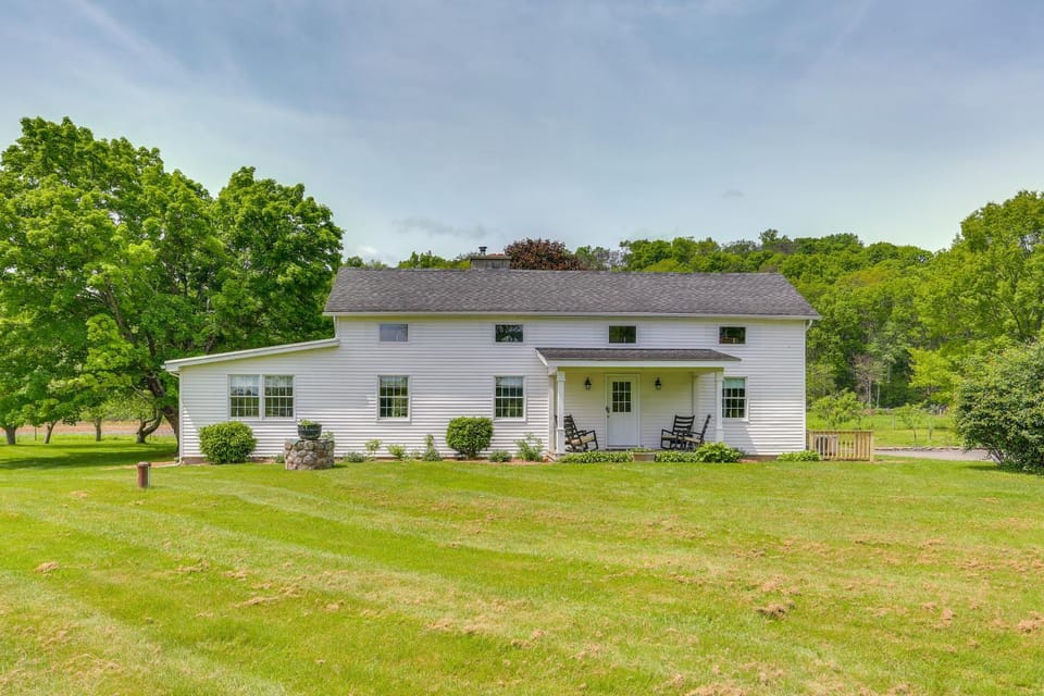 Historic Farmhouse in Layton w/ Deck! House in Pocono Mountains