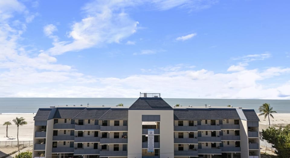 Property building, Natural landscape