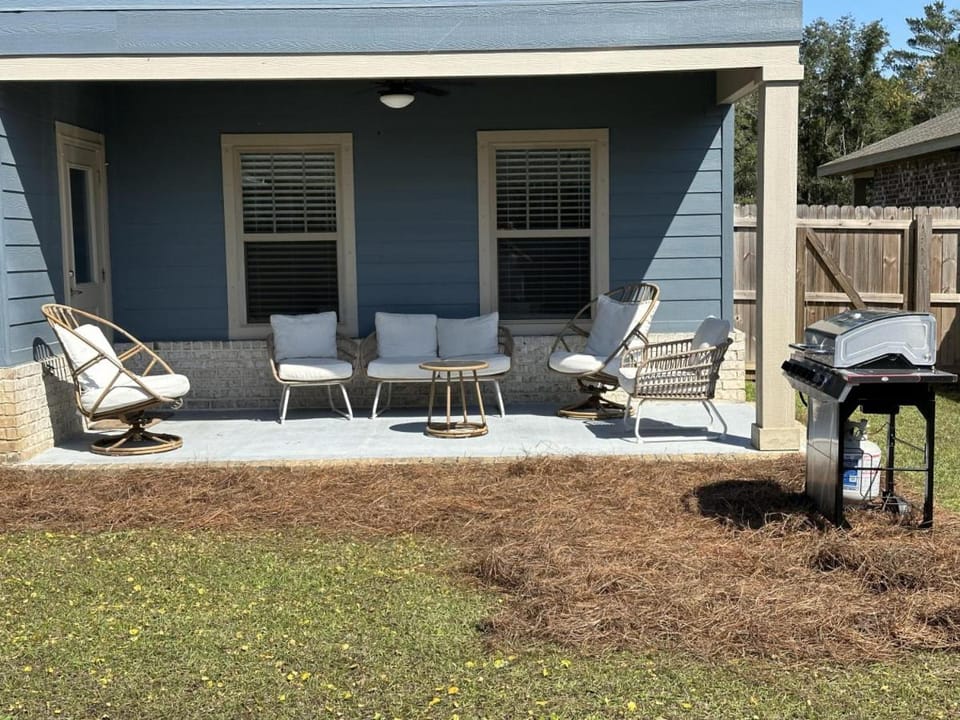 Patio, Balcony/Terrace