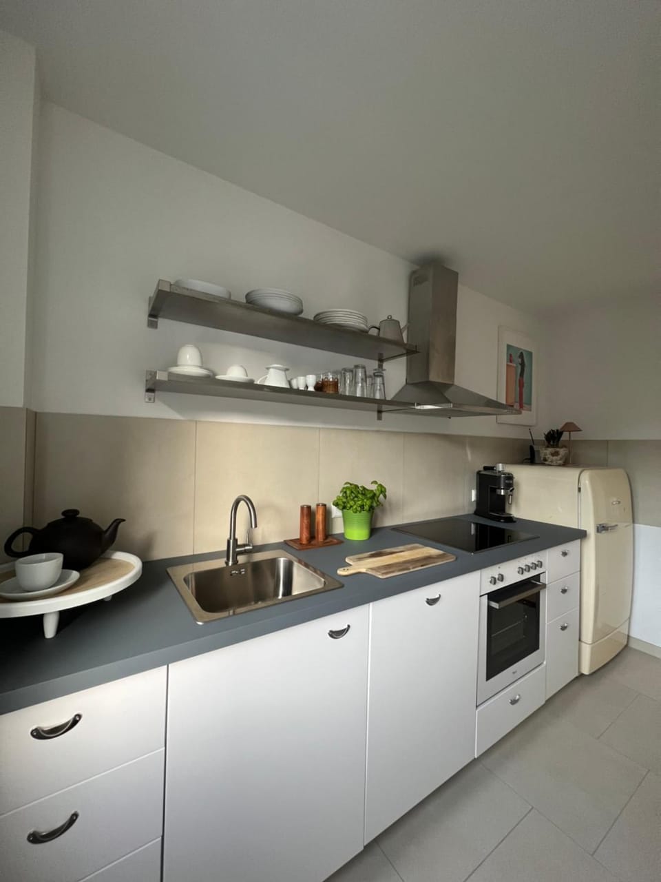 Kitchen or kitchenette, kitchen, kitchen