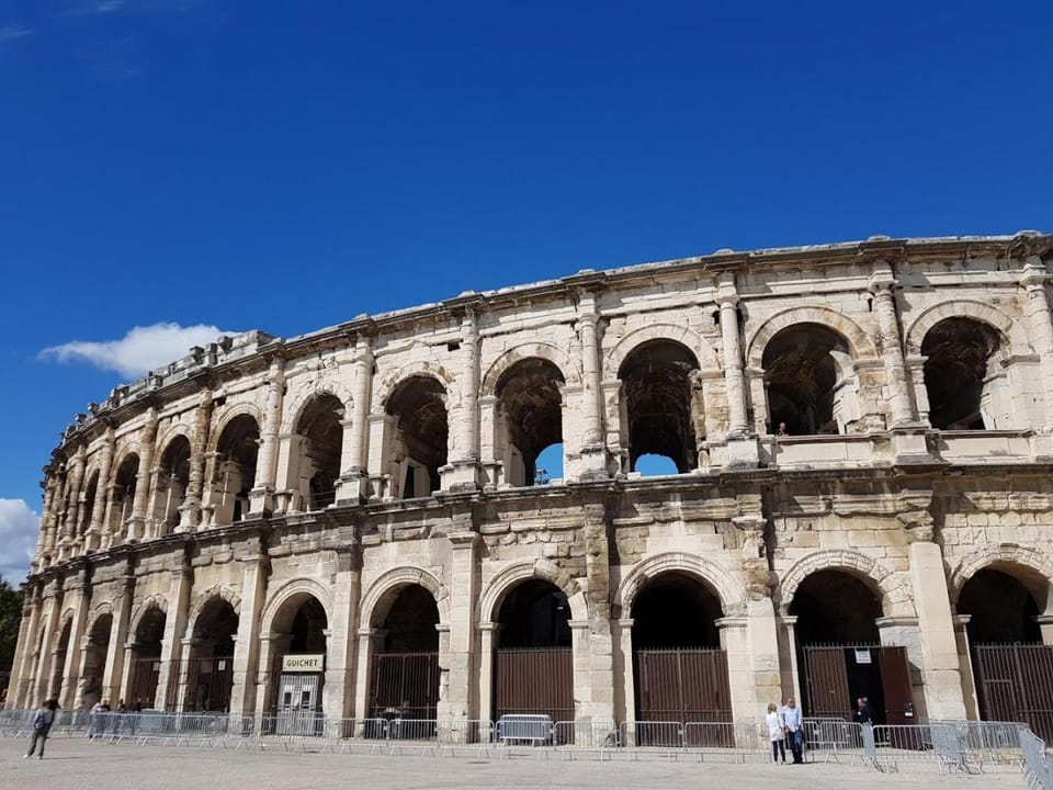 Nearby landmark, Day, Landmark view